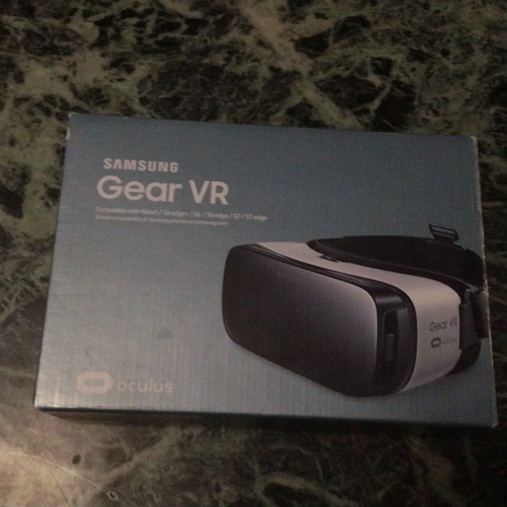 Samsung Gear VR headset